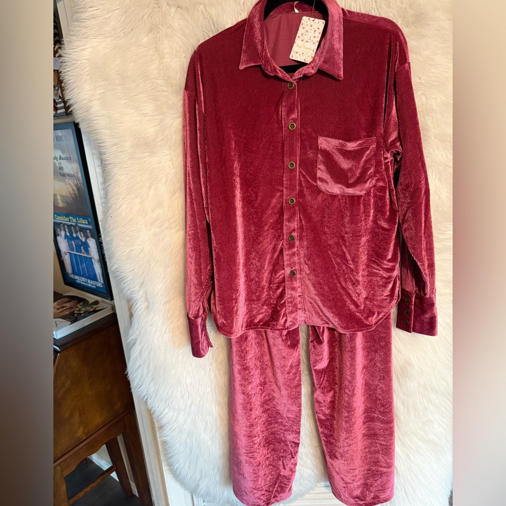 Free People Fairytale Set in Rich Pink